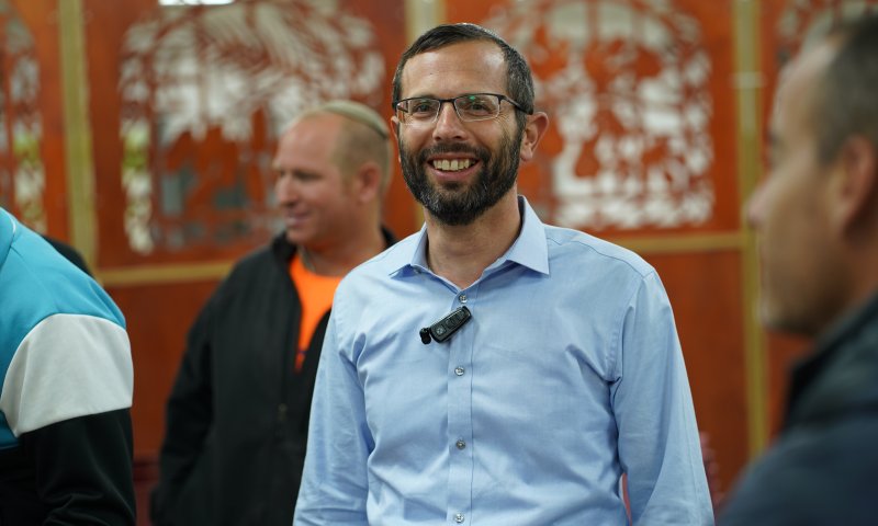 גנץ לאחר נצחונו: "לא נחגוג היום את הזכייה הגדולה"