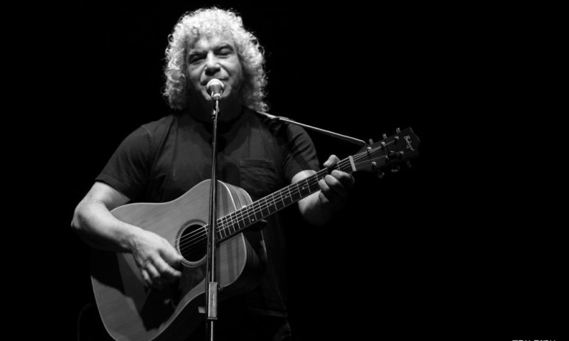 מרגש: נתן כהן במחווה ליום הולדתו ה80 של אהוד מנור