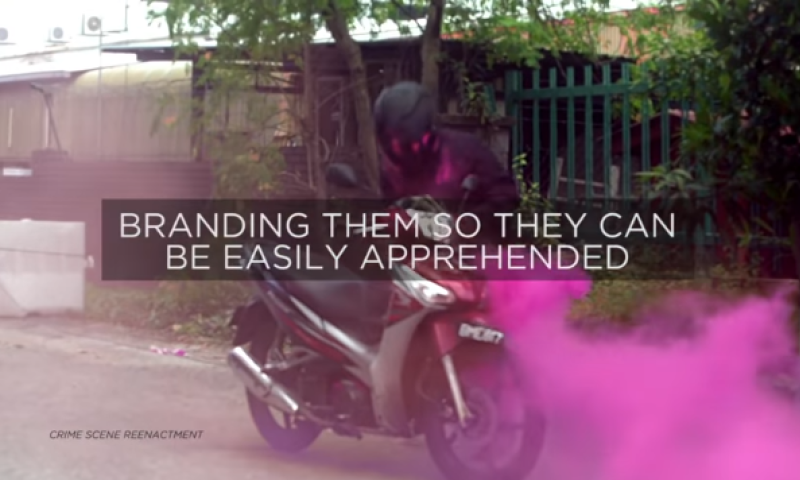 צפו: מחזיק המפתחות שיציל מגניבות תיקים