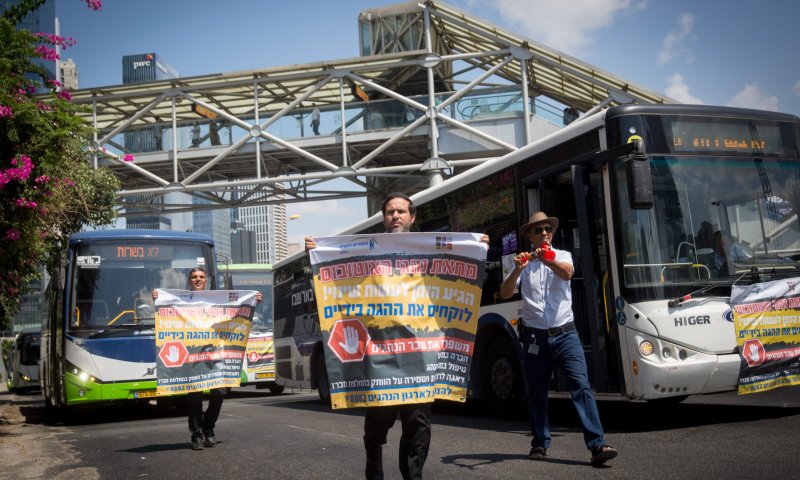 כאוס תחבורתי: בראשון &ndash; שביתת אוטובוסים נרחבת