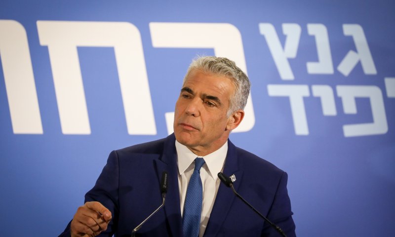 לפיד: "נפנה לליכוד להקמת ממשלת אחדות לאומית"