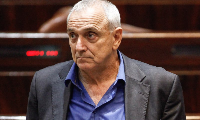 פייגלין: "אהרונוביץ' חייב לעוף מיד"