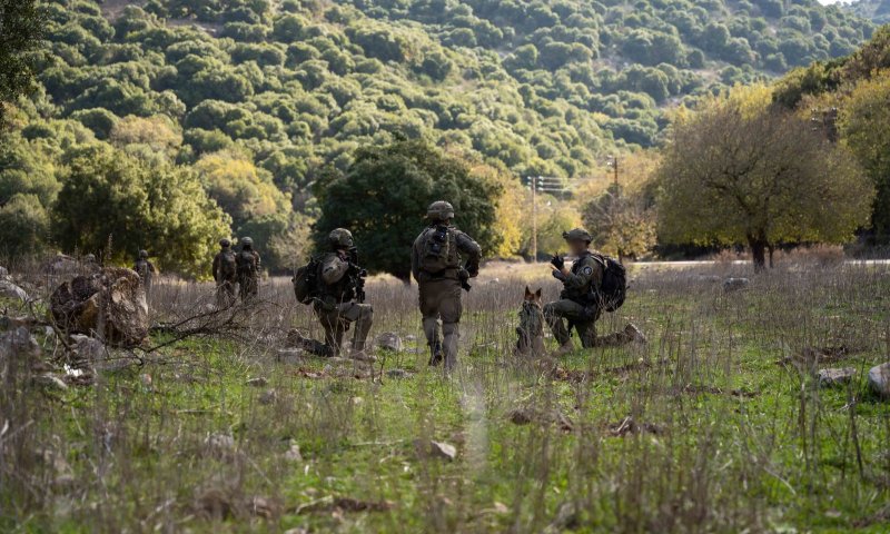 גנץ וליברמן נגד יציאה מלבנון: "טעות חמורה שתסכן את הצפון"