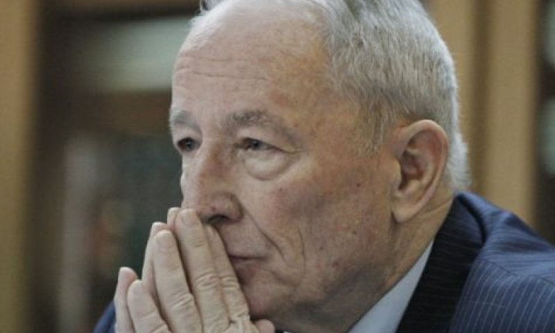 וינשטיין: "עתירת גלאון נגד אורי אריאל תידחה"