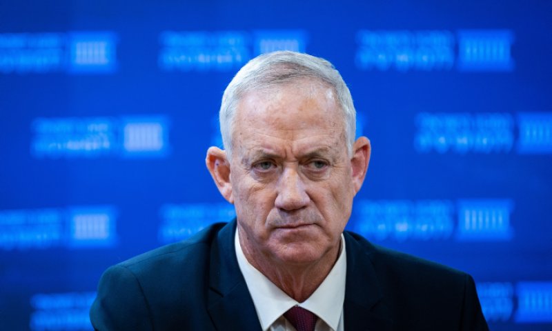 גנץ החליט לתמוך בפסילת בל"ד, הימין צפוי להיעדר