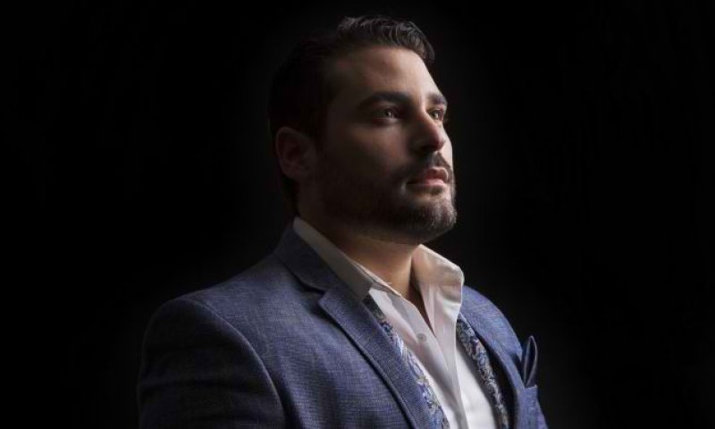 חוזר לרגש: גד אלבז בסינגל חדש ולועזי&bull;צפו