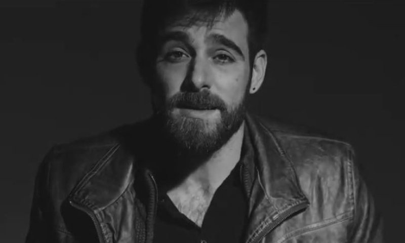 "עוד לא נגמר": בנו של אילן רמון בשיר מרגש לזכרו. צפו