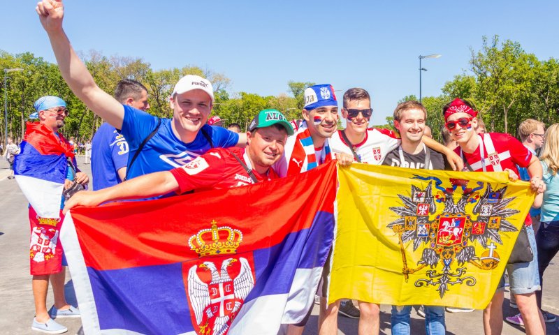 צפו במבול השערים: תקציר קמרון-סרביה