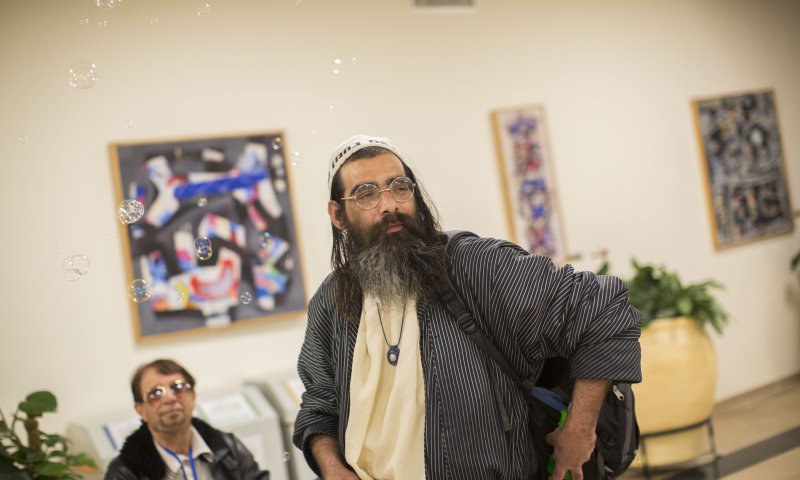 הכירו את מפלגות הנישה: נ נח, עלה ירוק והפיראטים