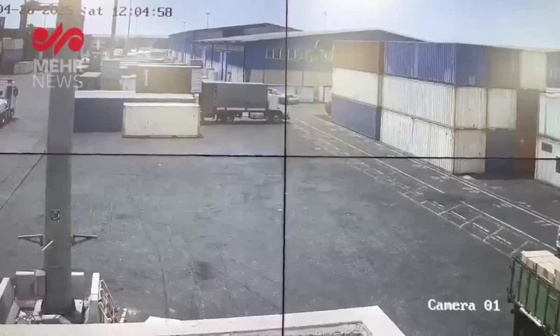 צפו בתיעוד: רגעי ההתפוצצות בנמל בנדר עבאס באיראן