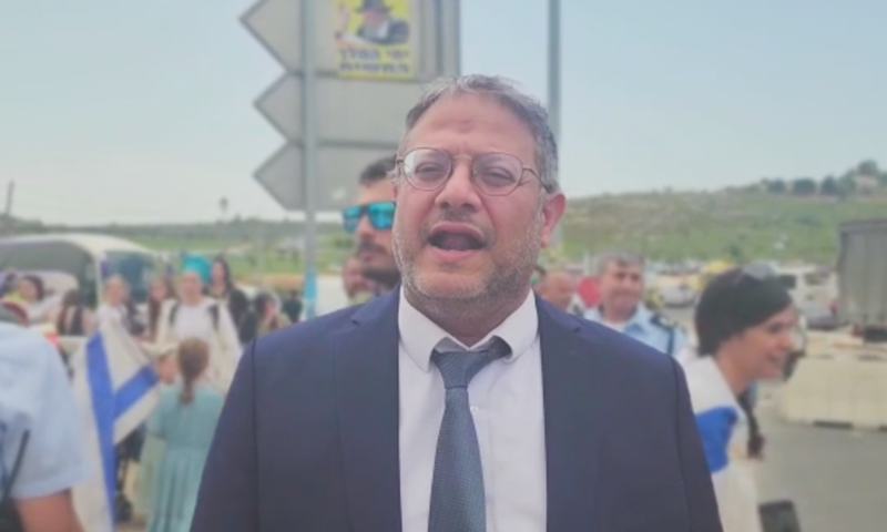 בן גביר צועד לאביתר: "לא נכנע לטרור, עם ישראל חזק"