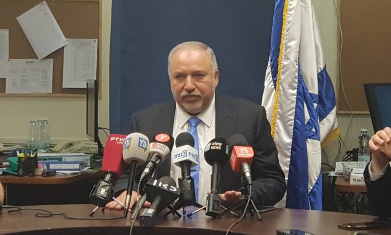 ליברמן: "נתניהו יקים ממשלה בתמיכת הערבים"