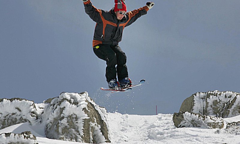 החורף כבר כאן: שלג ראשון בחרמון