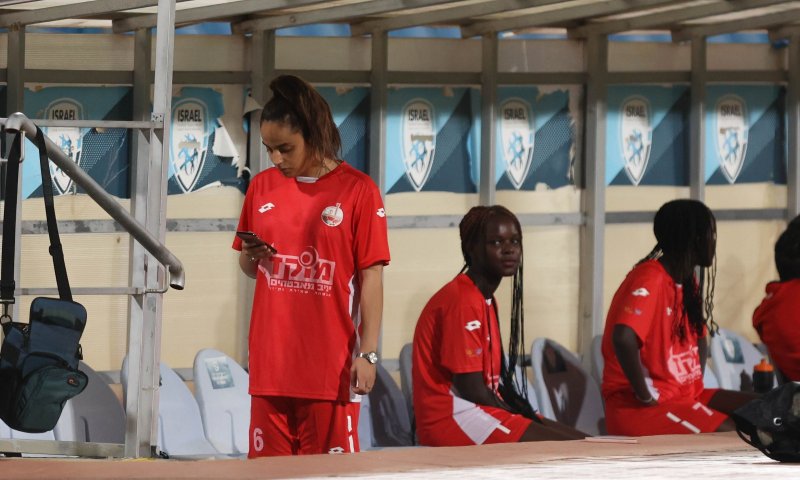 אשריכם ישראל: הכדורגלנית התפללה מנחה בזמן משחק