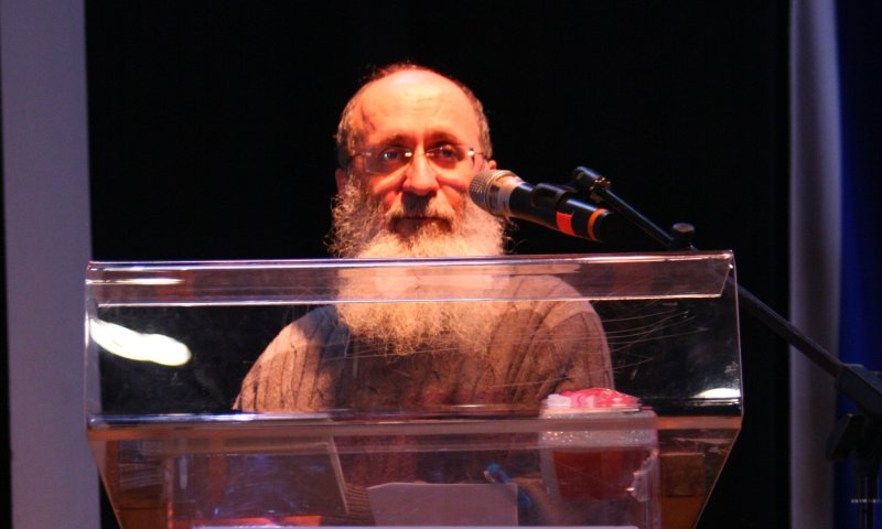 הרב שרקי: "להתגבר ולא לפקוד את קברי בנינו"