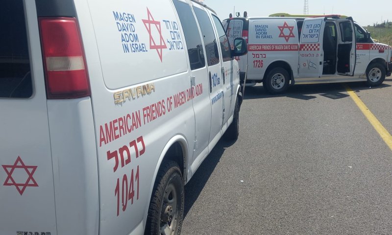 רכב התהפך בסמוך לכפר בלום: הנהג נפצע באורח קשה