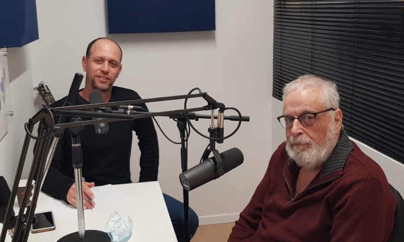 מאיפה המילה טרלול? צוללים לעברית עם רוביק רוזנטל