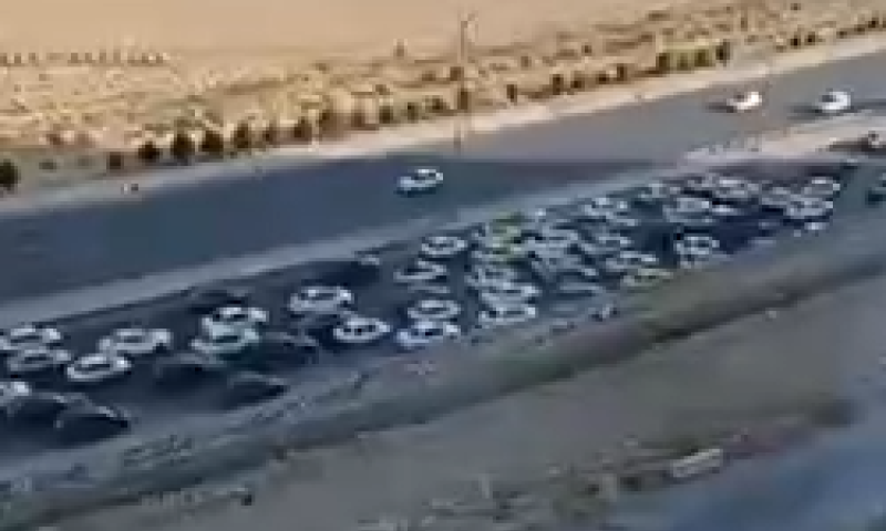 הבריחה הגדולה: עשרות אלפים נמלטים מטהראן