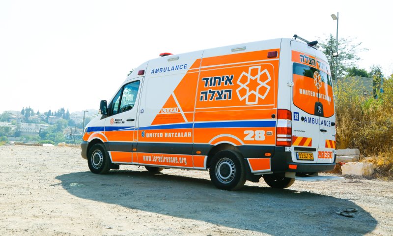 הוד השרון: בן 37 במצב קשה אחרי שנחנק מחתיכת בשר