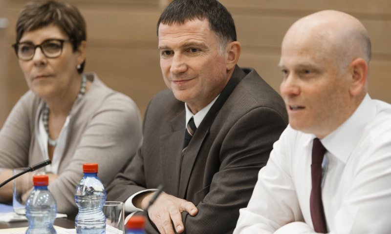 יועמ"ש הכנסת: אדלשטייין לא יכול למנוע הצבעה ליו"ר