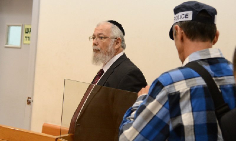 המשטרה: תשתית ראייתית נגד רה"ע אלעד