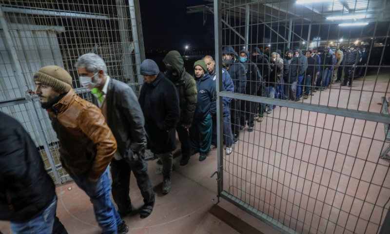 אחרי ירי הרקטות מעזה: התגובה הרפה של גנץ