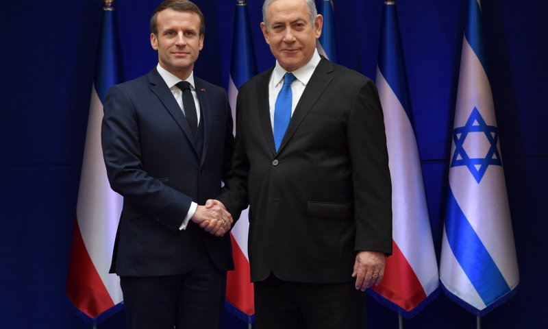 נתניהו לוחץ על מקרון: הצטרף לסנקציות נגד איראן