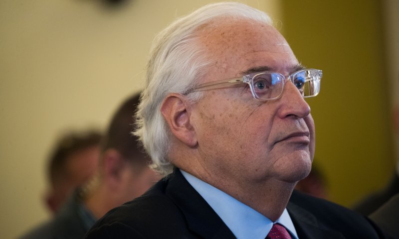 פרידמן על הליך ההדחה מול טראמפ: "זה לא יצליח"