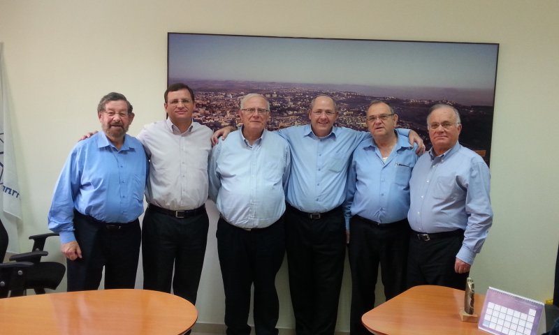 זאב שוורץ המתמודד הבינלאומי לבית היהודי