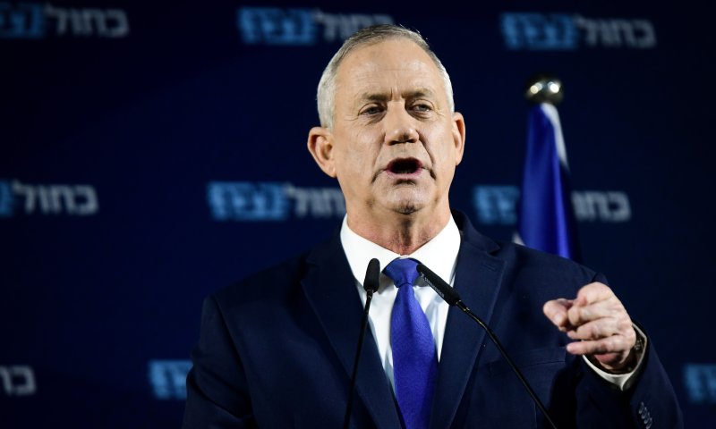 בני גנץ: "נעמיד את נתניהו למשפט הציבור"