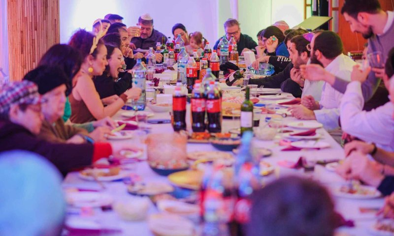 טסים לחו"ל? קבלו כמה אזהרות מבתי חב"ד בעולם