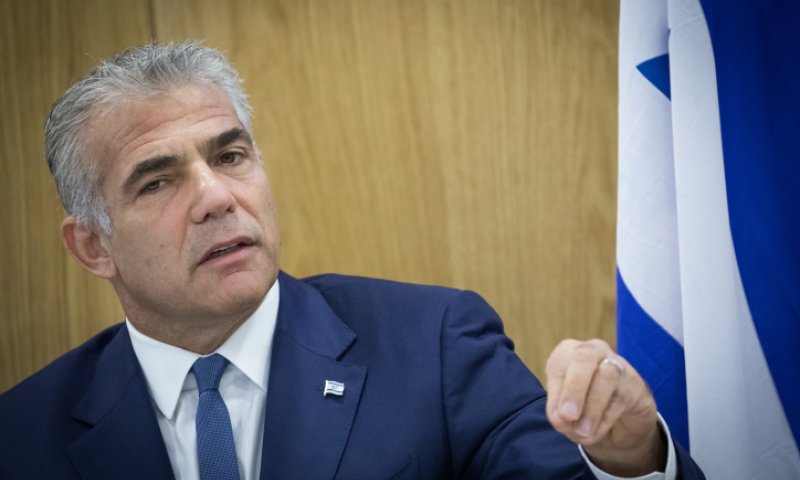 לפיד מגלה: הרגע בו הבנתי שצריך להחליף את ביבי