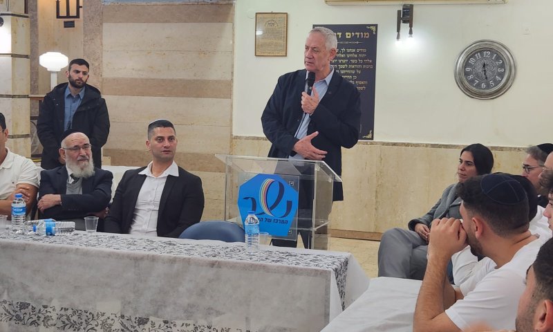 גנץ לבני הישיבה החרדית: "אין פה שותפות על תנאי"
