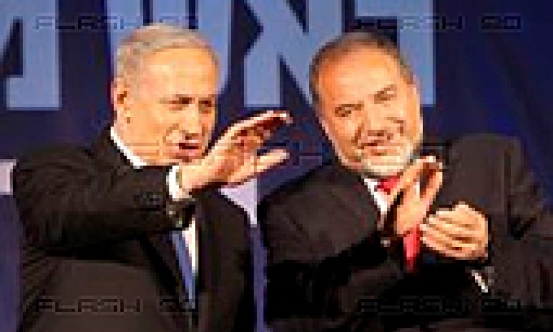 הליכוד ויש עתיד מינו צוותי מו"מ בלי פוליטיקאים