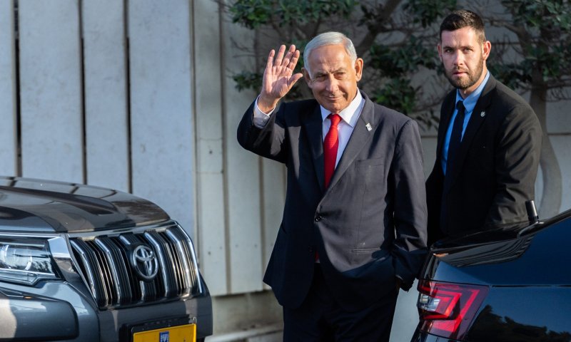 "לנתניהו אסור לקבוע את זהות שר המשפטים"