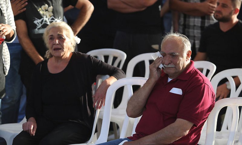 "איך אפשר לשרוד, בני הבכור?"