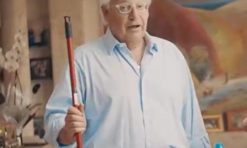 צפו: השגריר לשעבר פרידמן הסתבך עם ניקיונות לפסח