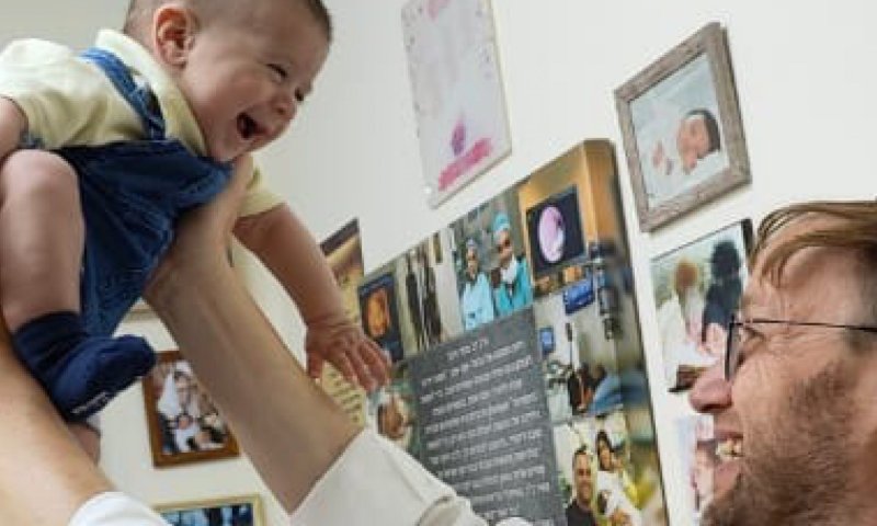 כולם היו בניי: הרבנים שלא מוותרים על זוג