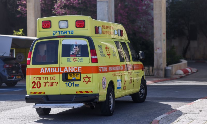 אשדוד: רימון נזרק הלילה לעבר בית. 4 פצועים במקום