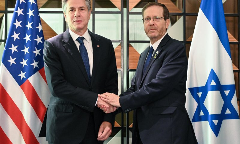 הרצוג נפגש עם בלינקן: יש גורם אחד שמונע עסקה