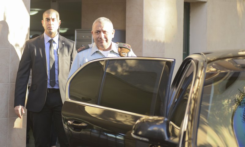 אייזנקוט יחל היום את תפקידו כרמטכ"ל