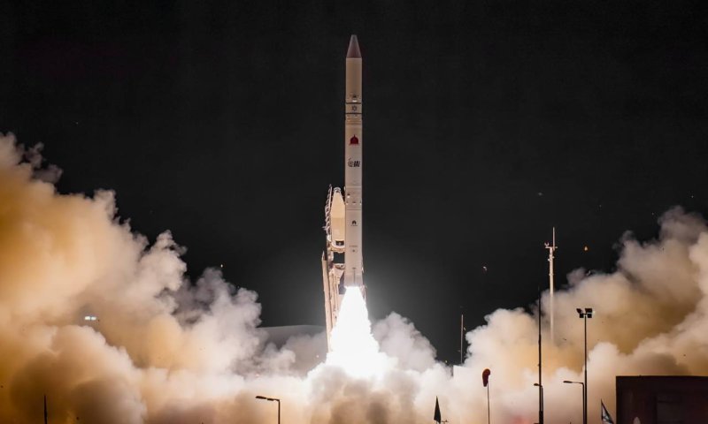 תמונות ראשונות התקבלו מהלוויין "אופק 13"