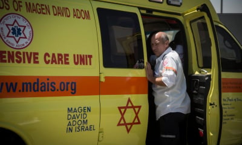 פצוע ביישוב 'נווה צוף' מפיצוץ גזיה