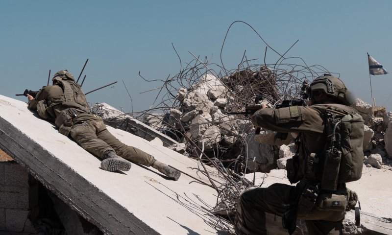 כוחות צה"ל השמידו מבני טרור ומנהרות. צפו בפעילות הכוחות