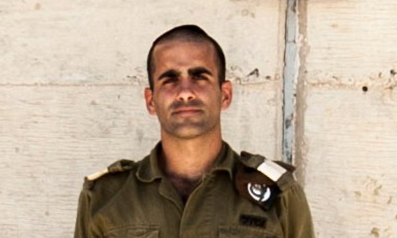 הקצין הסרוג מספר: התגייסתי לחי"ר בגלל הרב רפי, לגולני בגלל ניתאי