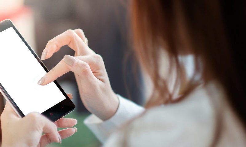 פתאום גיליתי שאשתי מחללת שבת בסתר