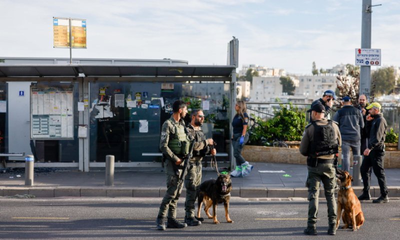 נתניהו הנחה: יהרסו בתי המחבלים מהפיגוע בי-ם