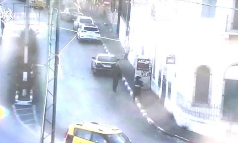 צפו: כך נעצרו ערבים שיידו אבנים על שוטרים בבית לחם