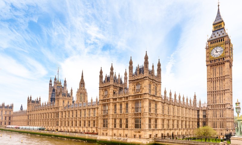 בריטניה: חפץ חשוד נמצא בפרלמנט בלונדון