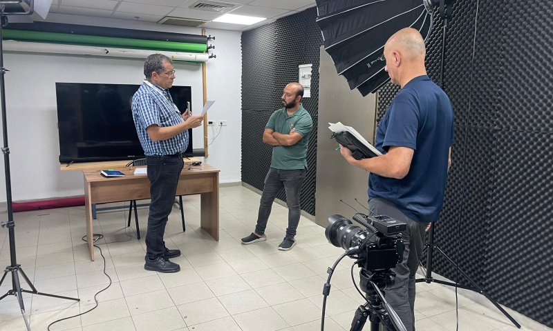 "שופרו של חמאס": פשיטה על אולפני אלג'זירה בנצרת